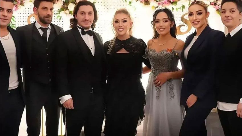 Güllü'nün oğlu Tuğberk'ten zehir zemberek sözler: Sosyal medyadan ateş püskürdü - Sayfa 4