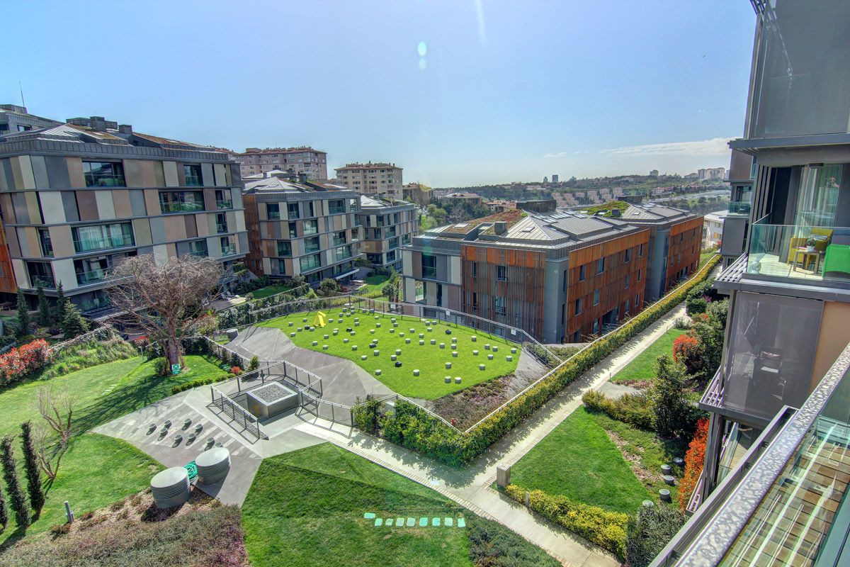 Ünlü isimlerin oturduğu sitede skandal! Sitenin yöneticisi 1 milyon dolarla kayıplara karıştı! - Sayfa 4