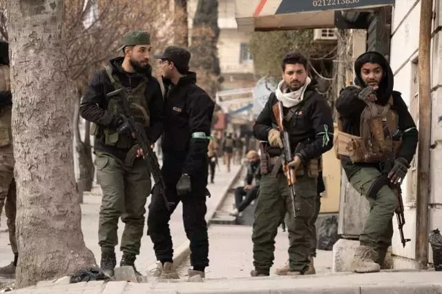 Komşuda beklenen oldu! Ordu operasyon düzenledi, YPG kısa sürede pes etti - Sayfa 7