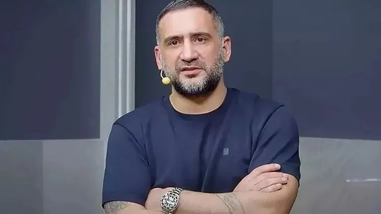 Ümit Karan’ı ilişki yaşadığı 21 yaşındaki sevgilisi yaktı! Genç kızın itirafları şok etti… - Sayfa 11