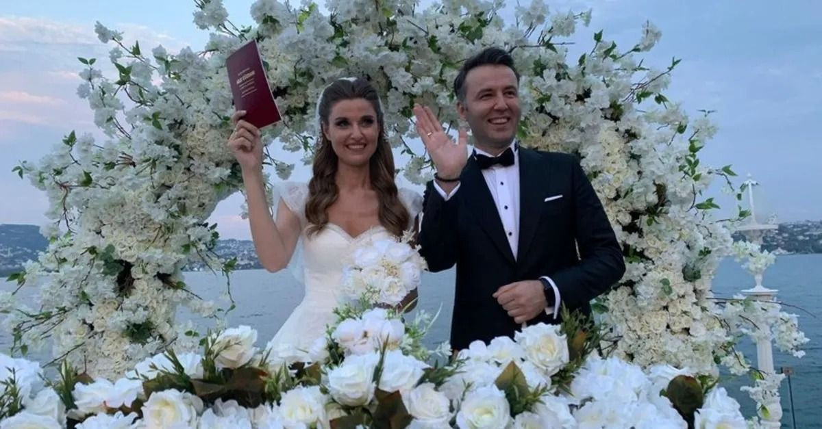 Mehmet Akif Ersoy'un eski eşi Pınar Erbaş'ın Show TV'deki işine son verildi - Sayfa 3