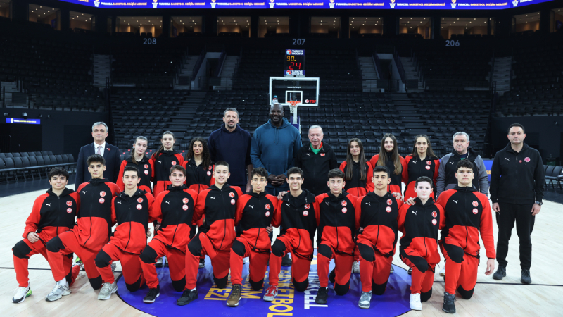 Erdoğan, eski NBA oyuncusu Shaquille O'Neal ile basketbol oynadı - Sayfa 4