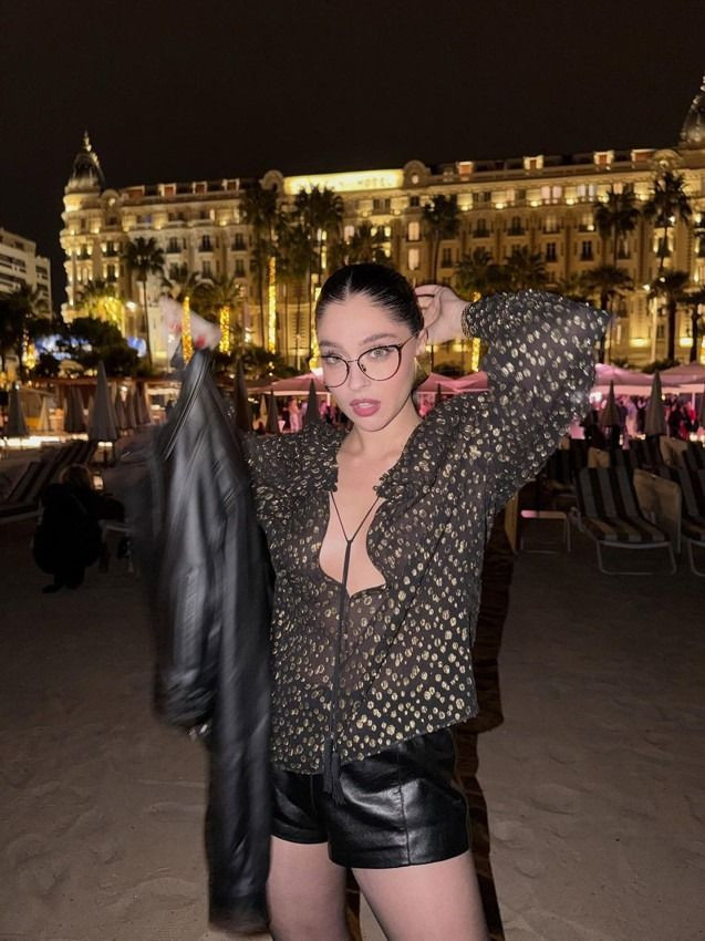 Kaçamak bitti, aşk geldi! Ünlü çiftten kalpleri yerinden oynatan görüntüler! - Sayfa 3