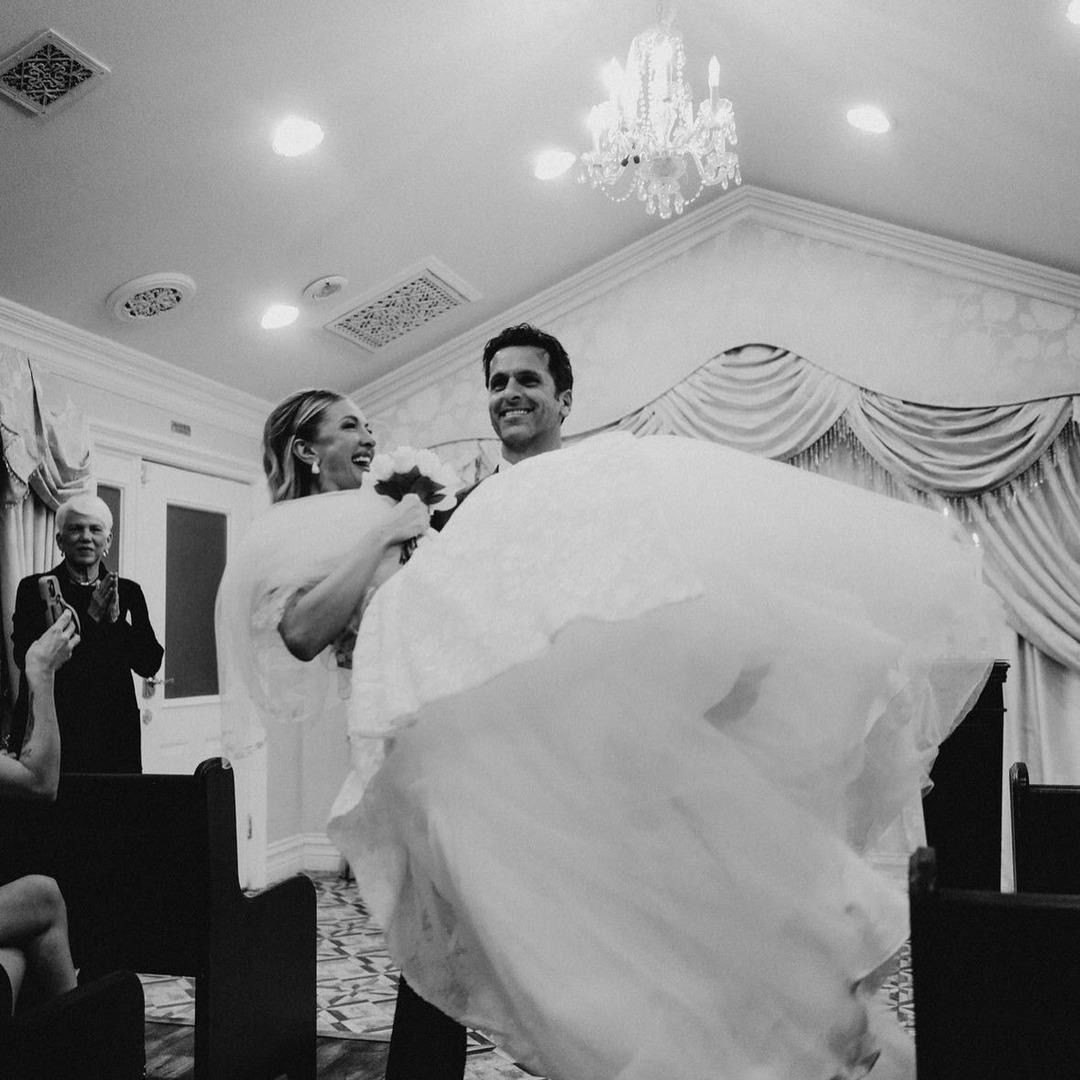 Türk oyuncu eski FBI ajanıyla evlendi: Nikahta gözyaşlarını tutamadı! - Sayfa 5