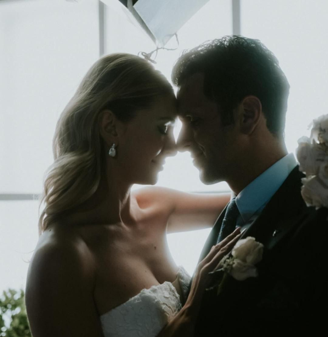 Türk oyuncu eski FBI ajanıyla evlendi: Nikahta gözyaşlarını tutamadı! - Sayfa 8