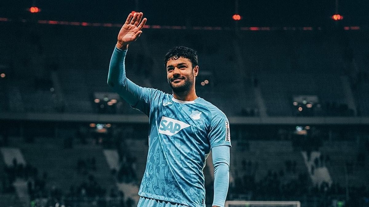 Beşiktaş'tan herkesi ters köşe eden transfer: Milli yıldızla her konuda anlaşıldı - Sayfa 8