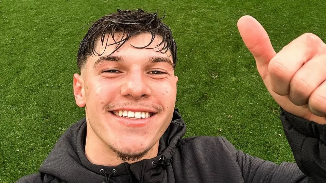 Beşiktaş süper yıldız Mert Kömür transferinde mutlu sona çok yakın! - Sayfa 4