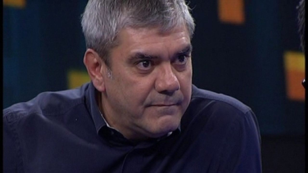 Ahmet Davutoğlu Yılmaz Özdil’i topa tuttu! ‘İlkesiz, geri zekalı, cahil, yalaka, sefil…’ - Sayfa 12