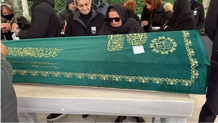 Ünlü şarkıcı Fatih Ürek'e son veda: Cenazede gözyaşları sel oldu… - Sayfa 7