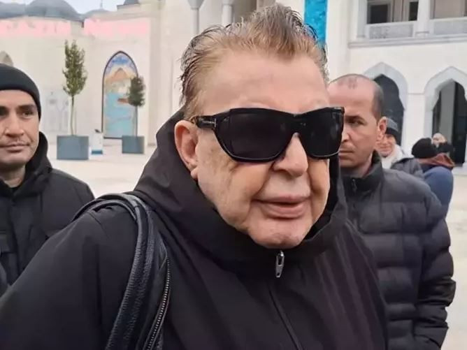 Ünlü şarkıcı Fatih Ürek'e son veda: Cenazede gözyaşları sel oldu… - Sayfa 6