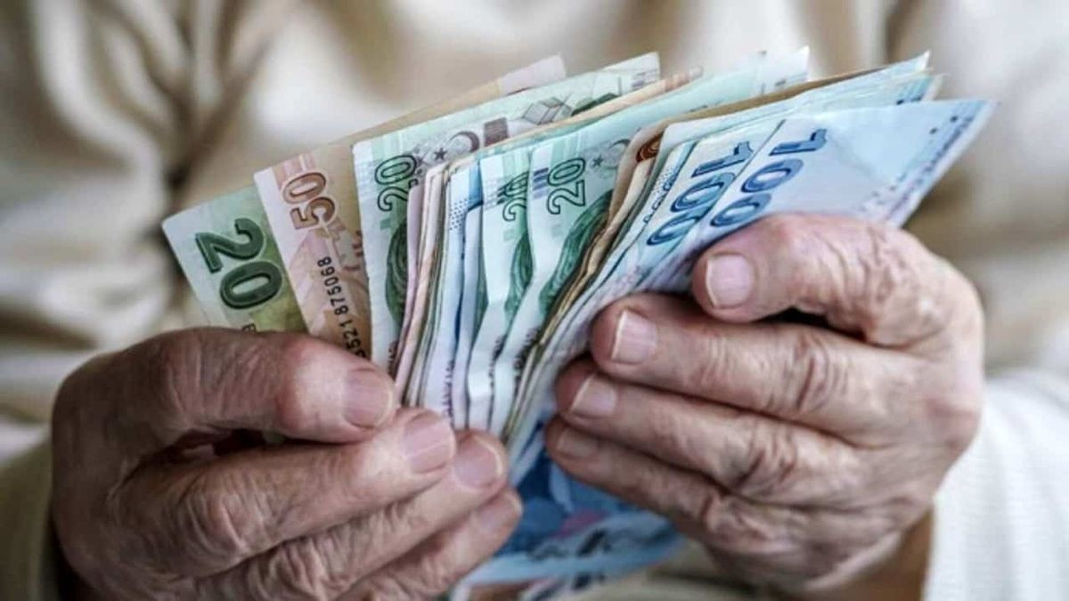Enflasyon verileri açıklandı: Emeklinin zam oranı belli oldu! - Sayfa 1