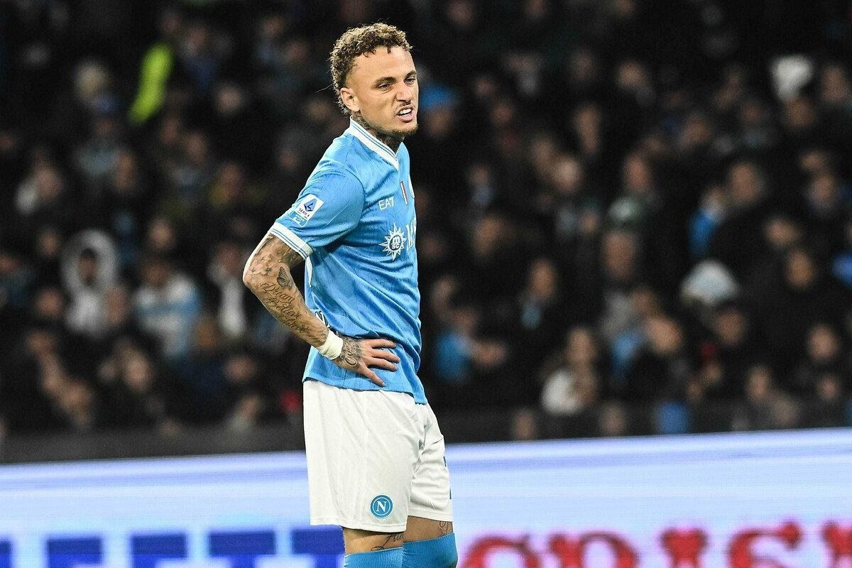 Noa Lang hocasını yerden yere vurdu: 1 hafta önce Galatasaray'a gelmişti - Sayfa 1