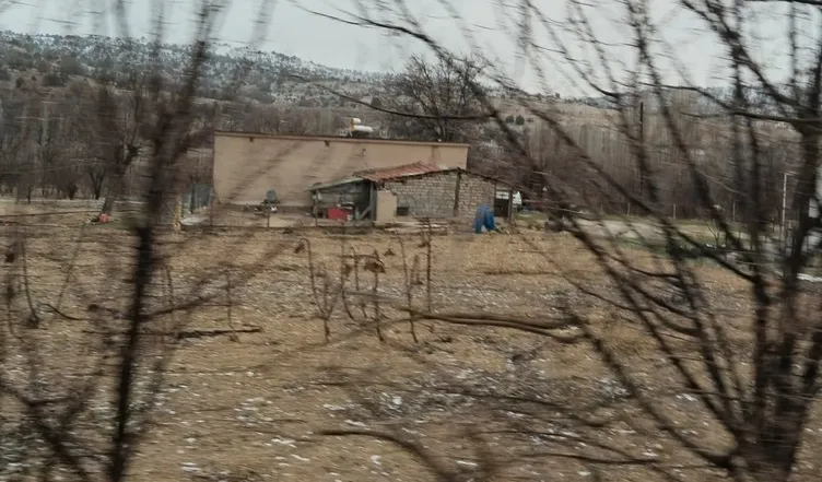 Karaman'da "dehşet çiftliği": Bağ evinin her yerinden kemikler fışkırıyor! - Sayfa 9