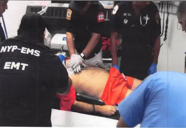 Jeffrey Epstein ölmedi iddiası sonrası yayınlandı: Boynundaki ize dikkat! - Sayfa 5