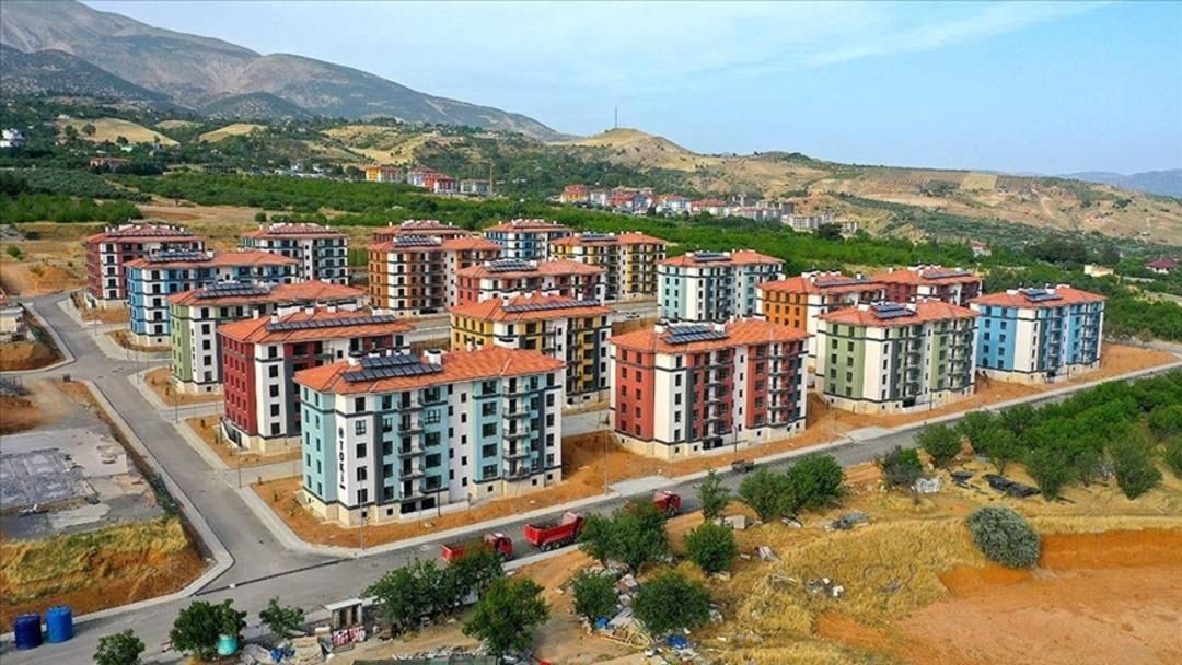 11 il, tek gece, on binlerce kayıp… Asrın felaketinde acı hâlâ ilk günkü gibi - Sayfa 13