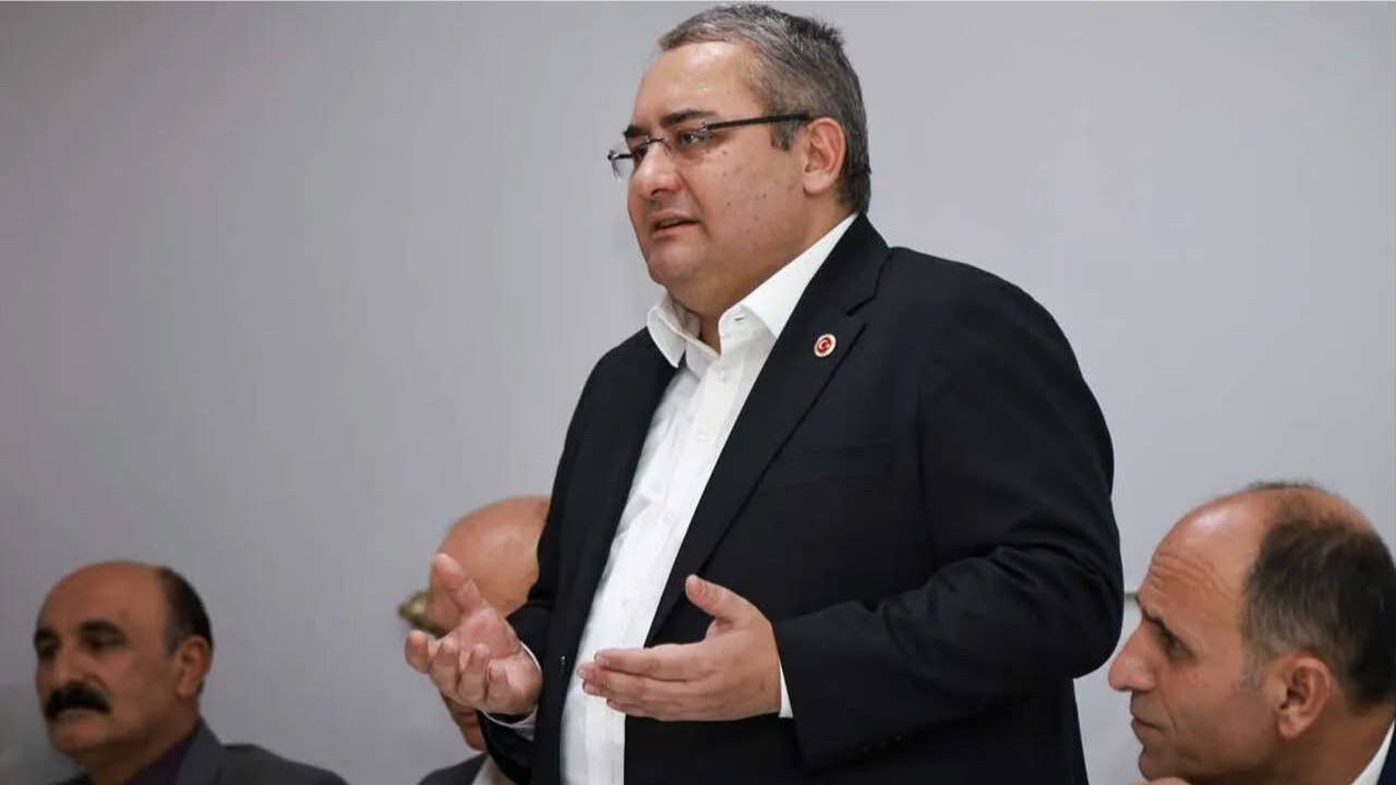 Özgür Özel’in Mesut Özarslan’la görüşmesinin detayları ortaya çıktı: Ben o kadar nokta nokta mıyım… - Sayfa 18