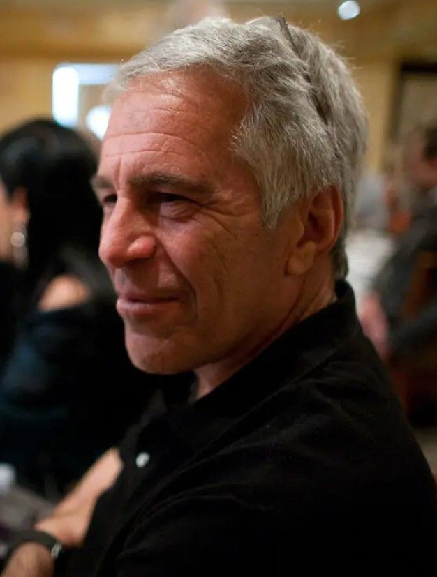 Resmi veriler "intihar" dese de... Epstein'ın ölümünden 'sahte ceset' çıktı - Sayfa 8