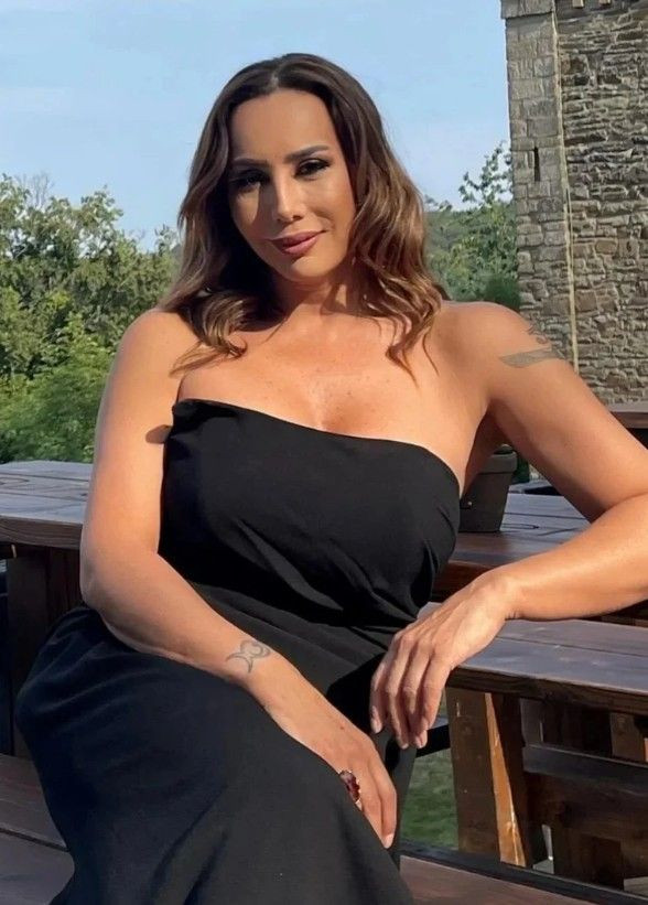 Asena'dan yıllar sonra gelen şiddet itirafı! 'Dayak yemem kural olmuştu' - Sayfa 11