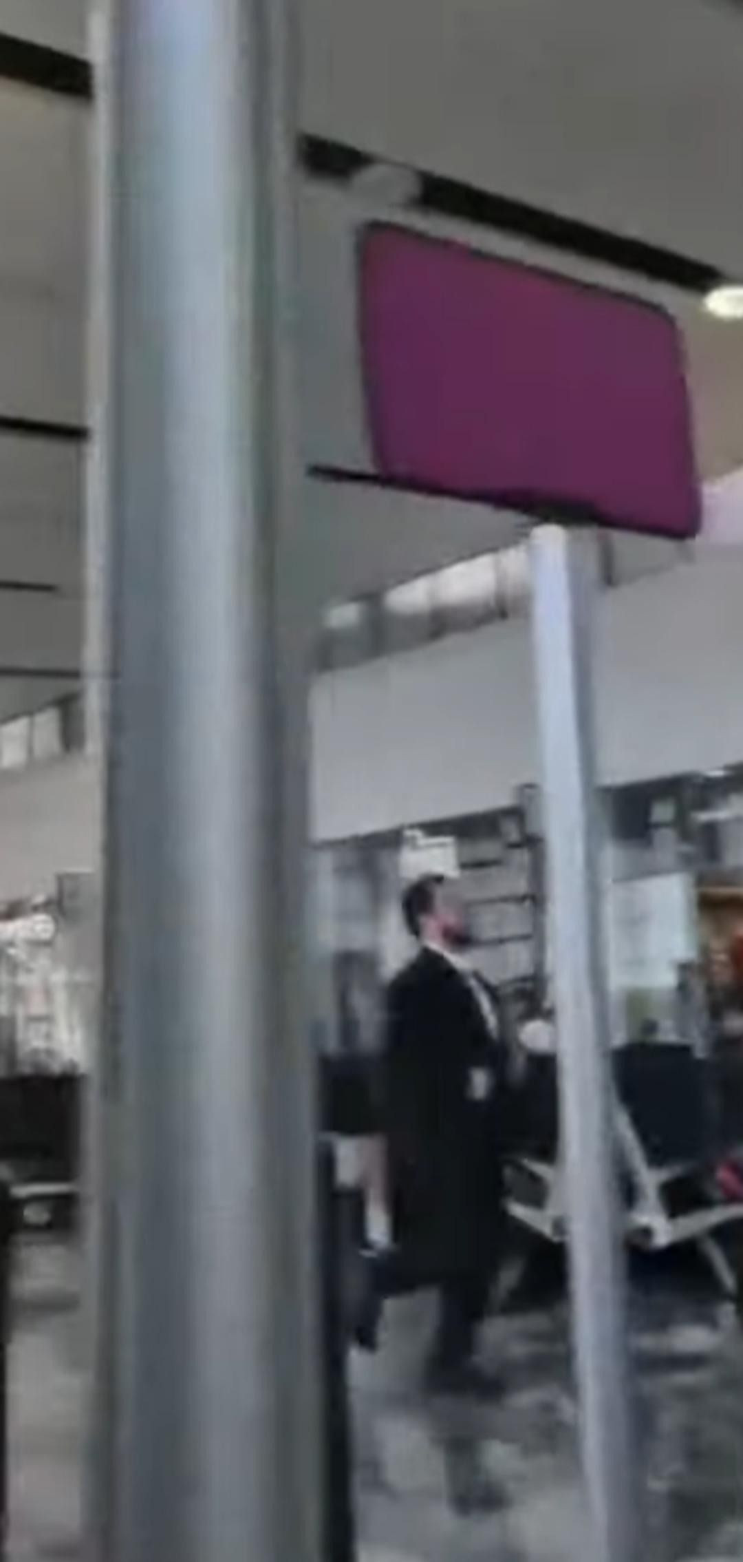 Cüneyt Özdemir Meksika’da mahsur kaldı: Otel dışında barikatlar kurulmuş, çatışma var - Sayfa 3