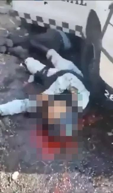 İşte cehenneme dönene Meksika'dan ilk görüntüler! Yol kenarı cesetlerle dolu... - Sayfa 2