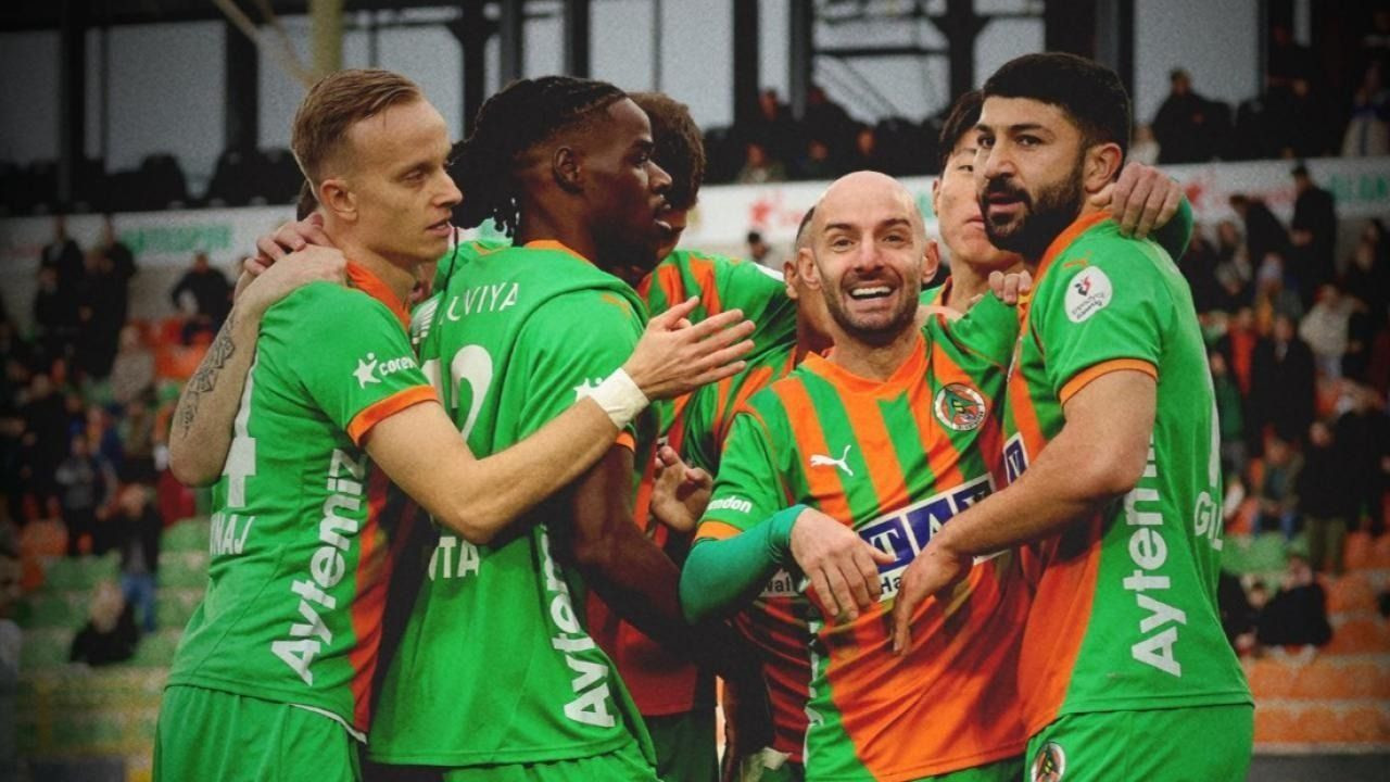 Süper Lig'de ödenen maaşlar yok artık dedirtti: Zirvedeki takımdan korkunç fark! - Sayfa 13