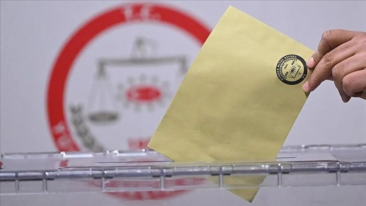Zirvede ne AKP ne de CHP var: Bu pazar seçim olsa hangi partiye oy verirsiniz? - Sayfa 2