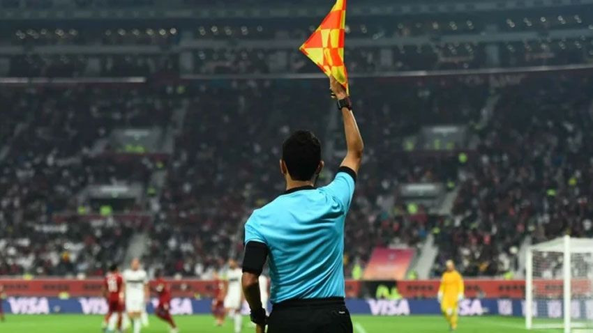 Futbolda ofsayt devrimi! Yeni kural onaylandı: Başlangıç tarihi belli oldu - Sayfa 9