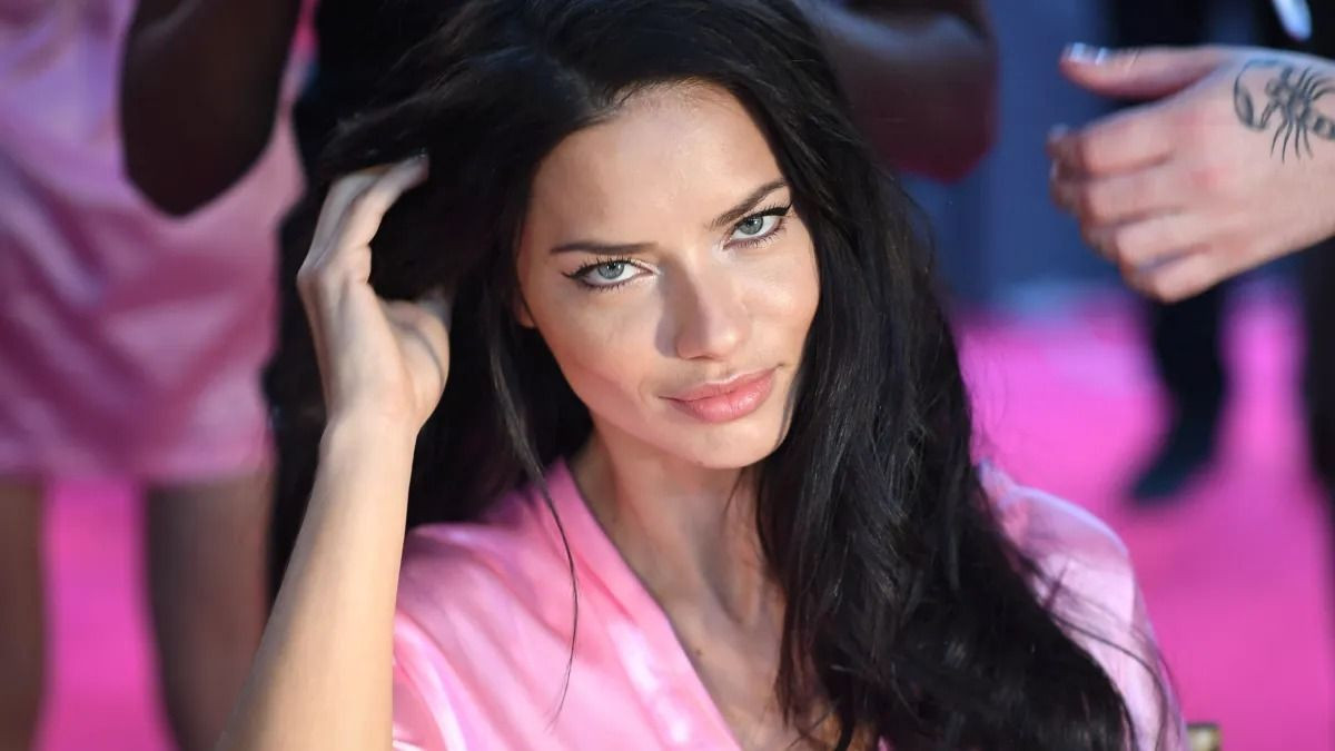 Adriana Lima'nın oğlu Cyan son haliyle sosyal medyayı salladı! Adeta annesinin kopyası… - Sayfa 8