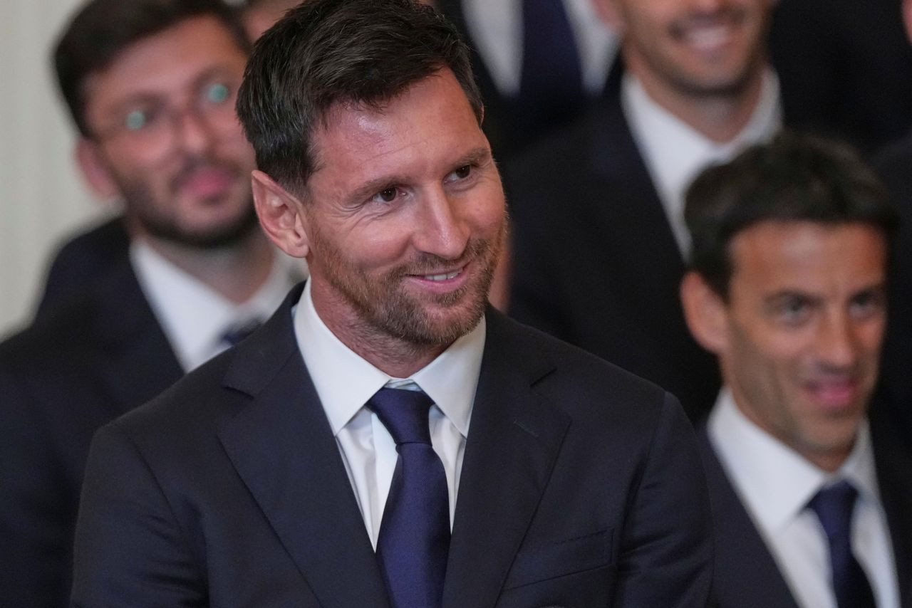 Trump savaşın ortasında Lionel Messi'yi ağırladı: Dünyaca ünlü isimle karşılaştırdı! - Sayfa 4