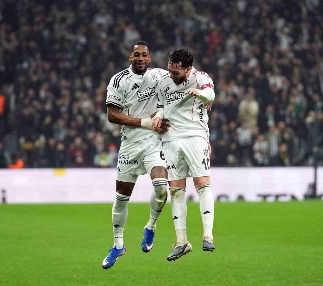 Orkun Kökçü ve Hyeon-gyu Oh resitali! Süper Lig’de fırtına gibi esiyorlar - Sayfa 4