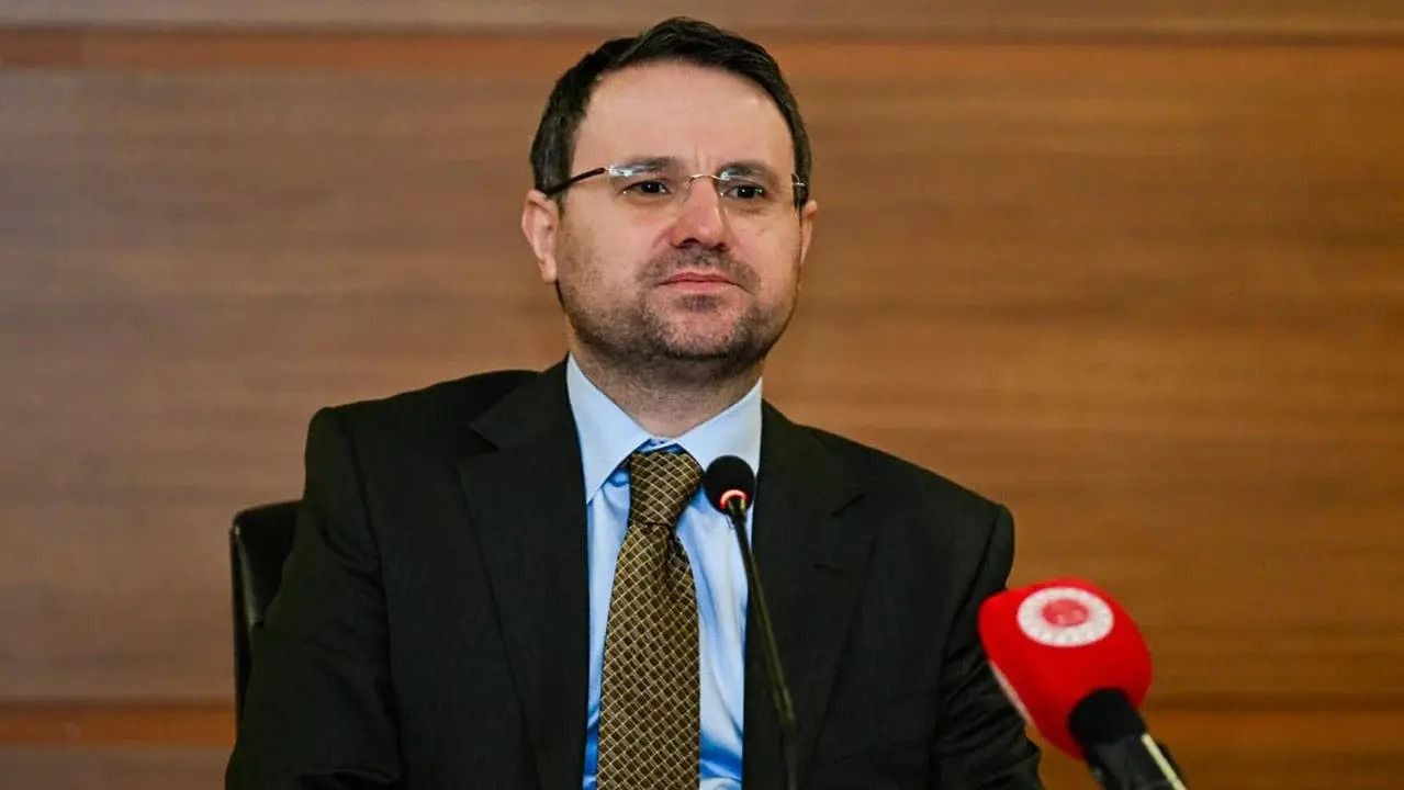 Adalet Bakanı Akın Gürlek, Ekmek Teknesi’nde figüran olmuş! ‘Öğrenciliğimde çok zor durumdaydım…’ - Sayfa 3