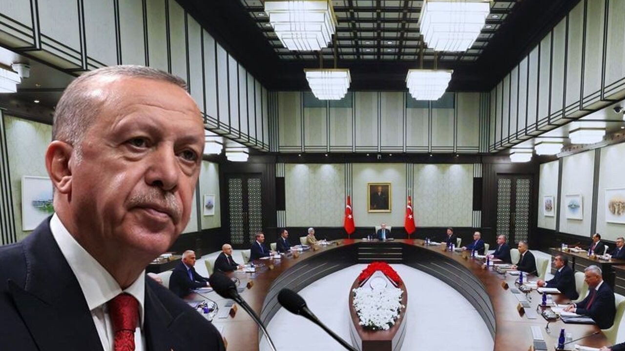 Erdoğan’ın ‘değişim planı’ kulislerden sızdı! Kabinede tasfiye, yeni atamalar… - Sayfa 6