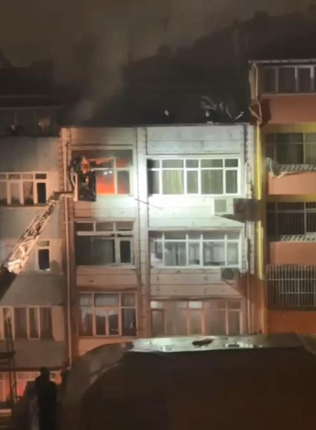 Fatih’te vahşet! Eşini öldürüp evi ateşe verdi... Acılı anneden yürek yakan feryat - Sayfa 2