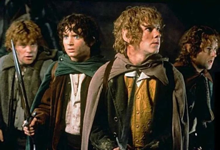 Yüzüklerin Efendisi’nin Frodo'su 20 yıl sonra itiraf etti! Elijah Wood hayranlarını şoke etti… - Sayfa 4