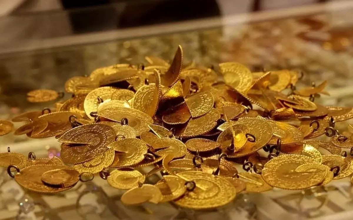 Altın fiyatlarında yatırımcıyı korkutan tablo: 18 yıldır böylesi görülmedi - Sayfa 8