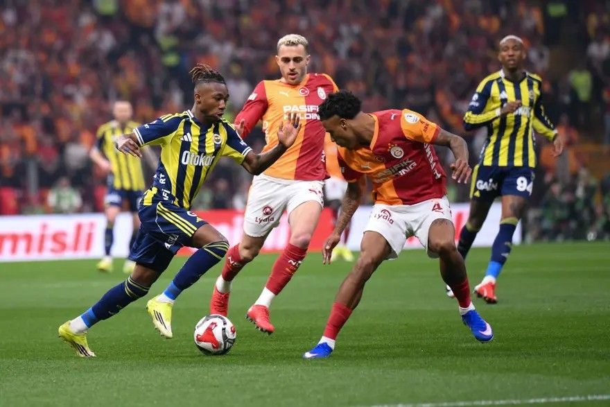 Aslan şampiyonluk kapısını araladı... Galatasaray’dan Fenerbahçe’ye ağır darbe! - Sayfa 6