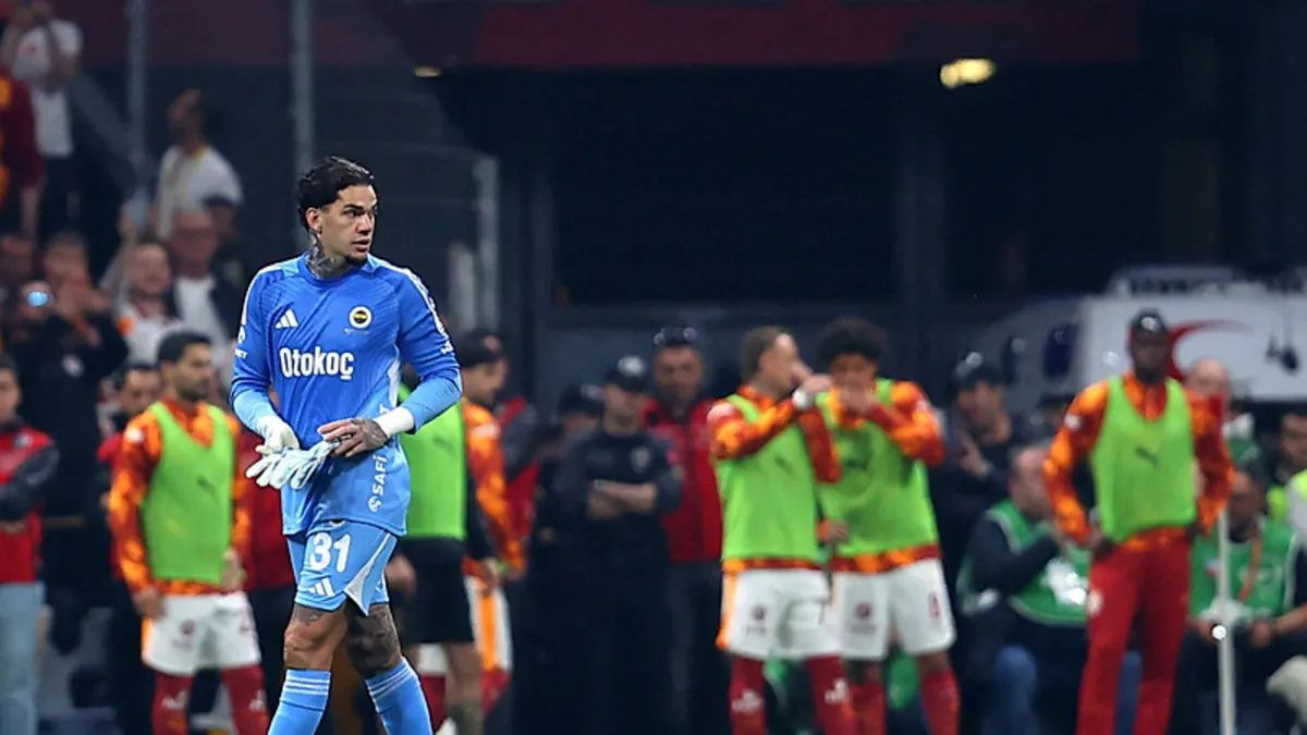 Derbide kırmızı kart gören Ederson'dan açıklama: Fenerbahçe taraftarının hedefindeki isim - Sayfa 4