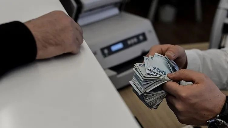 Emekliye bayram ikramiyesi için geri sayım başladı: Ödeme takvimi netleşiyor - Sayfa 4