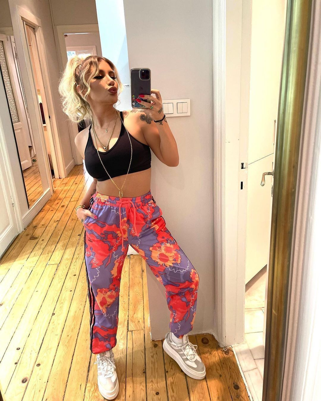 İrem Derici’ye yıllarca yanlış ilaç vermişler! ‘Çok pişmanım param kalmadı…’ - Sayfa 33