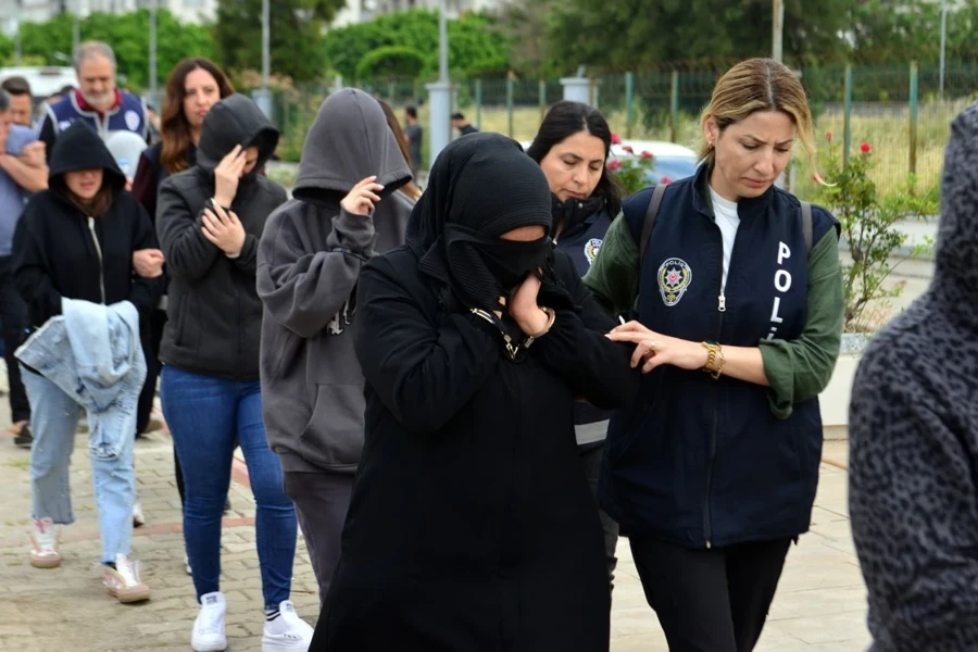 Şifresi kırılan telefon tüm ağı ortaya çıkardı! ROK tutuklanmıştı, bahis operasyonu böyle başladı - Sayfa 7