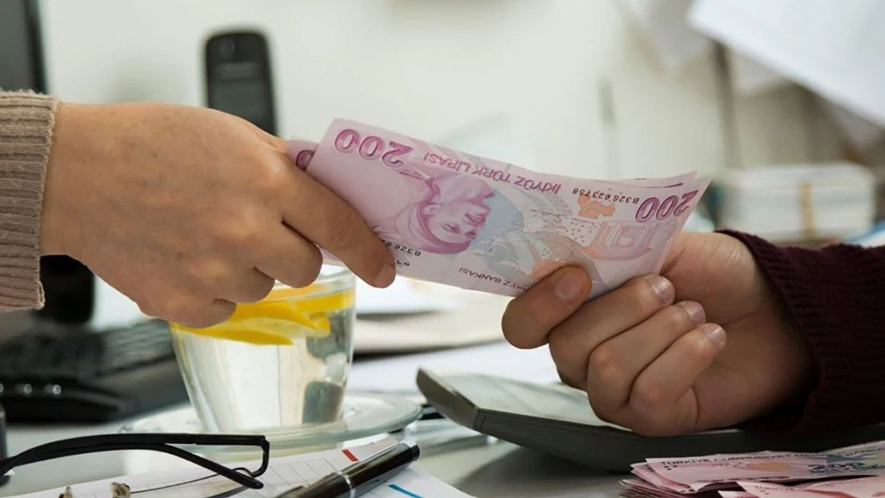Emekli promosyonlarında rekor yarış! Bankalar kesenin ağzını açtı - Sayfa 11