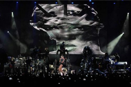 RIHANNA İSTANBUL'U SALLADI - Sayfa 7