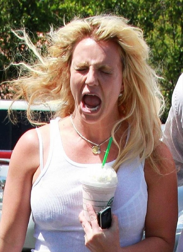 BRITNEY'İN PAPARAZZİ KABUSU! - Sayfa 3