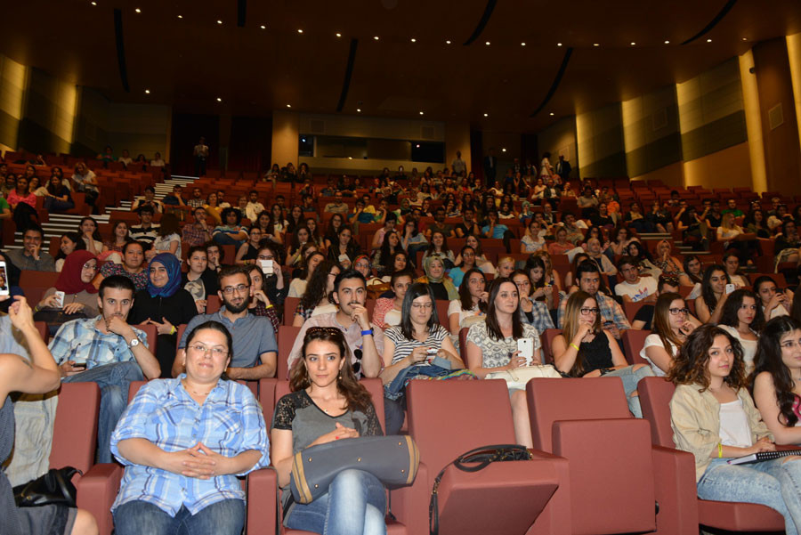 Okan Bayülgen açıkladı: O fotoğrafı neden çekildi? - Sayfa 4