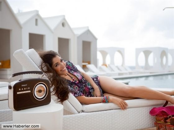 Yolanthe Cabau - Sayfa 24