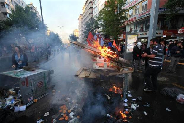 Yabancı ajanslar Gezi'yi bu karelerle duyurdu! - Sayfa 5