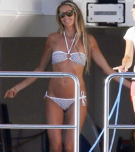 ELLE MCPHERSON 50 YAŞINDA VE HALA BİKİNİLİ - Sayfa 4