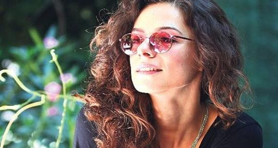 Özge Özpirinçci o dövmeyi sildirdi! - Sayfa 11