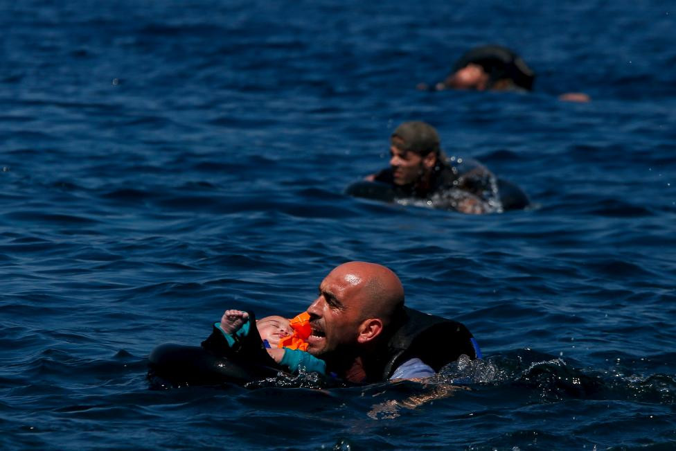 Reuters'tan 2015 yılına damga vuran fotoğraflar - Sayfa 38