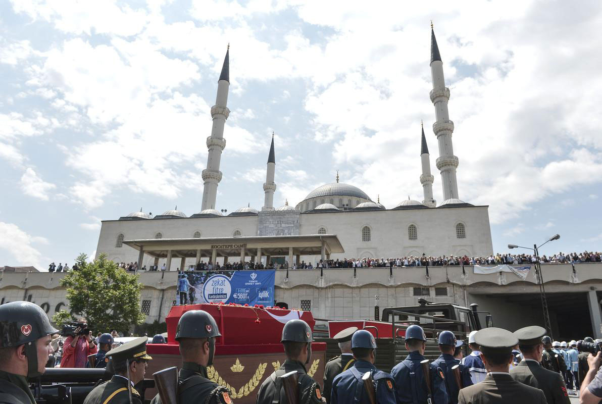 Süleyman Demirel'e son veda! - Sayfa 19